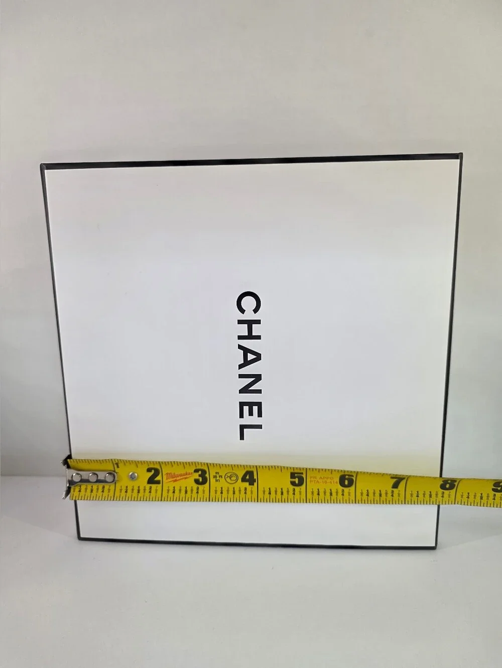 Authentic CHANEL White and Black Gift Box-7.75